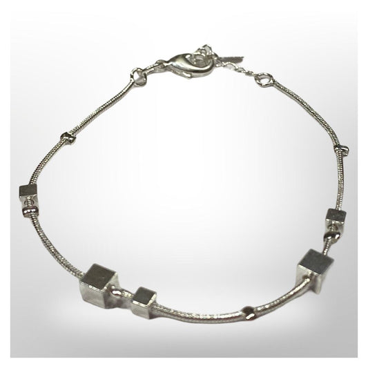 Pulsera Cubos Dos Tamaños - Baño de plata